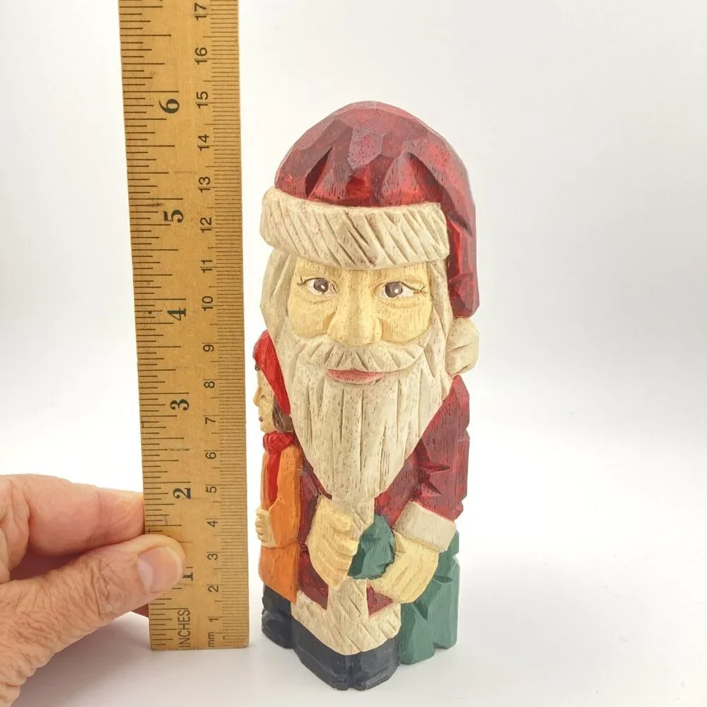 Santa‎ Claus Block Figurine Statue, Resin, Carved Wood Appearance, Christmas